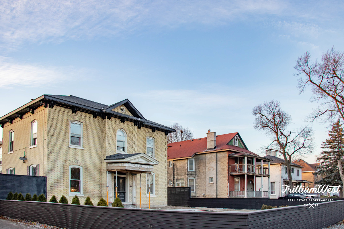 Victoriagallery 23 of 