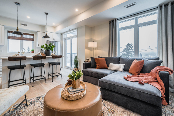 405 Meyers Rd Cambridge High Res 