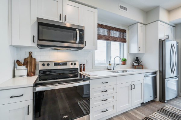 405 Meyers Rd Cambridge High Res 