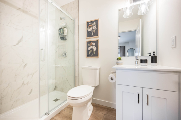 405 Meyers Rd Cambridge High Res 